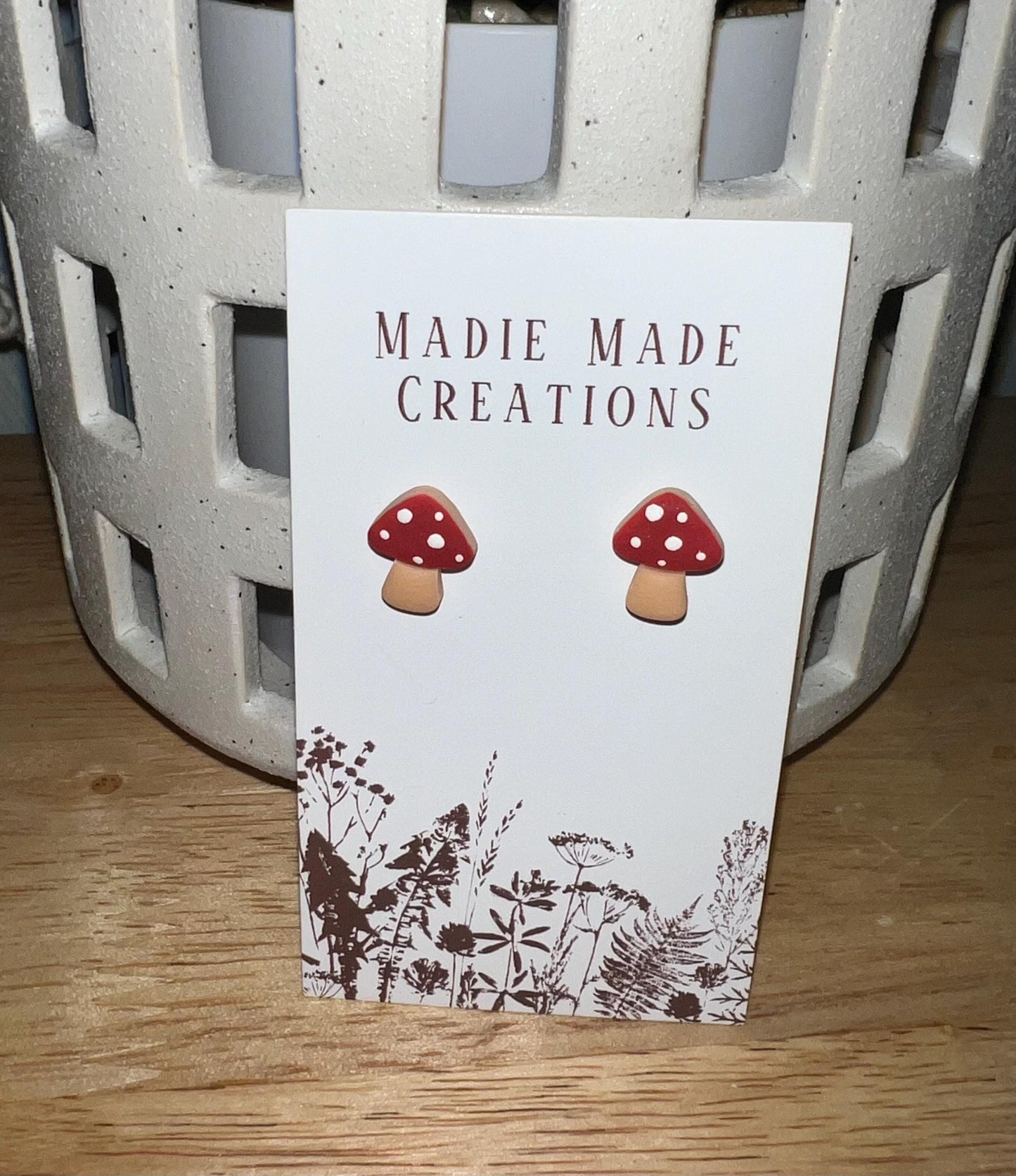 Mushroom studs