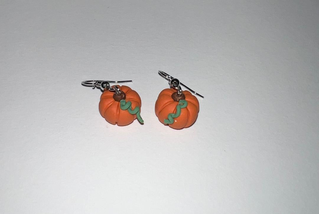 Pumpkin dangle earrings