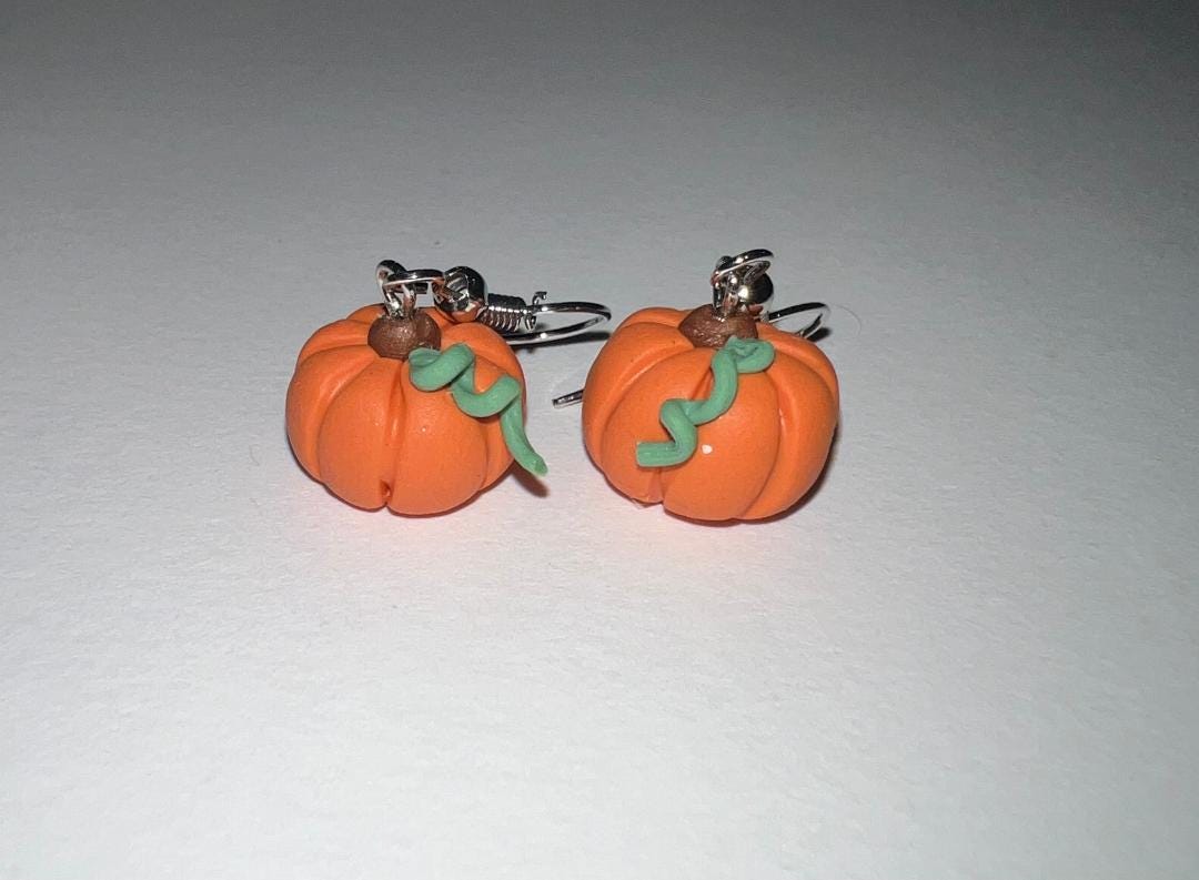 Pumpkin dangle earrings