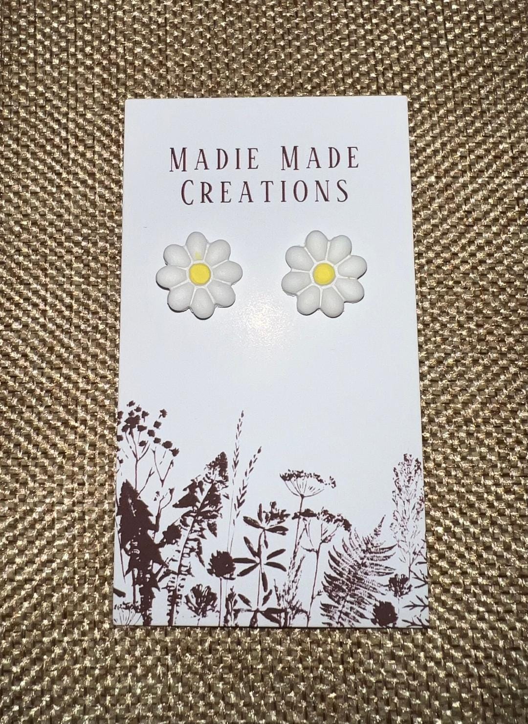 Flower studs