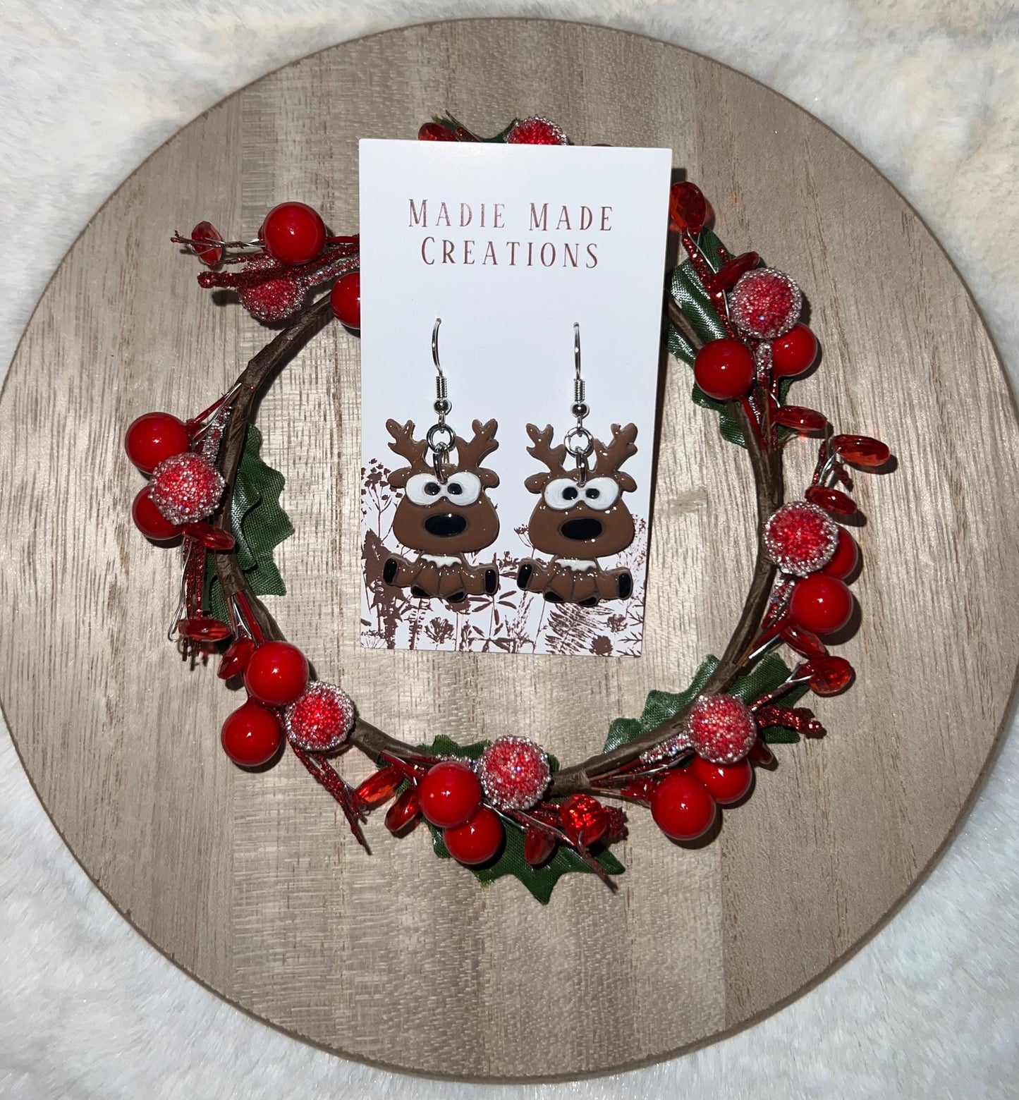 Reindeer dangle earrings