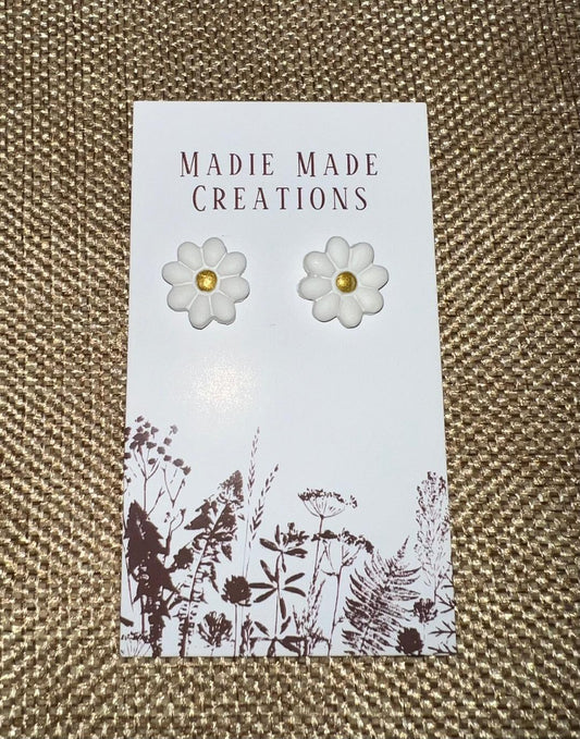 Flower studs