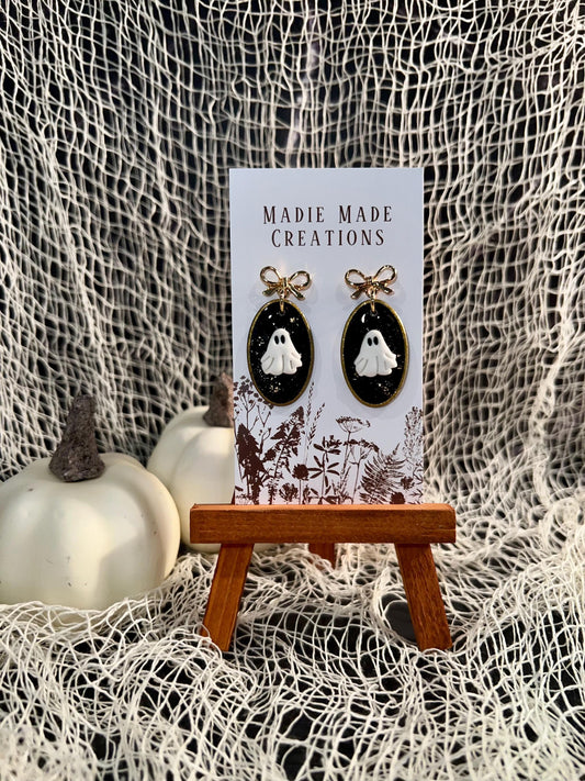 Bow and Boo studs